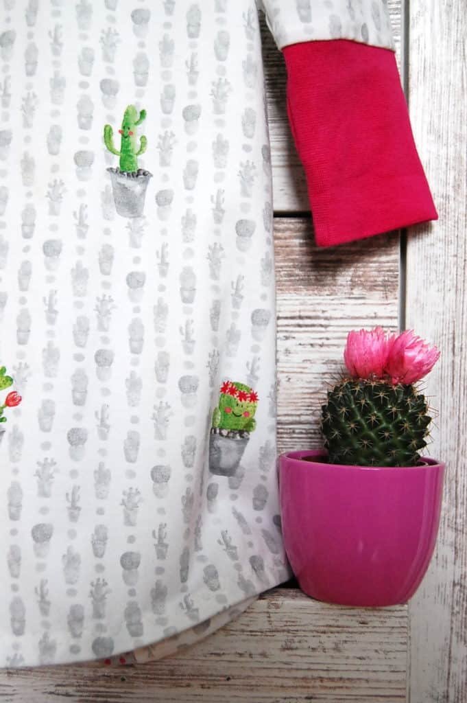Kinder-Raglankleid Kaktus Detail