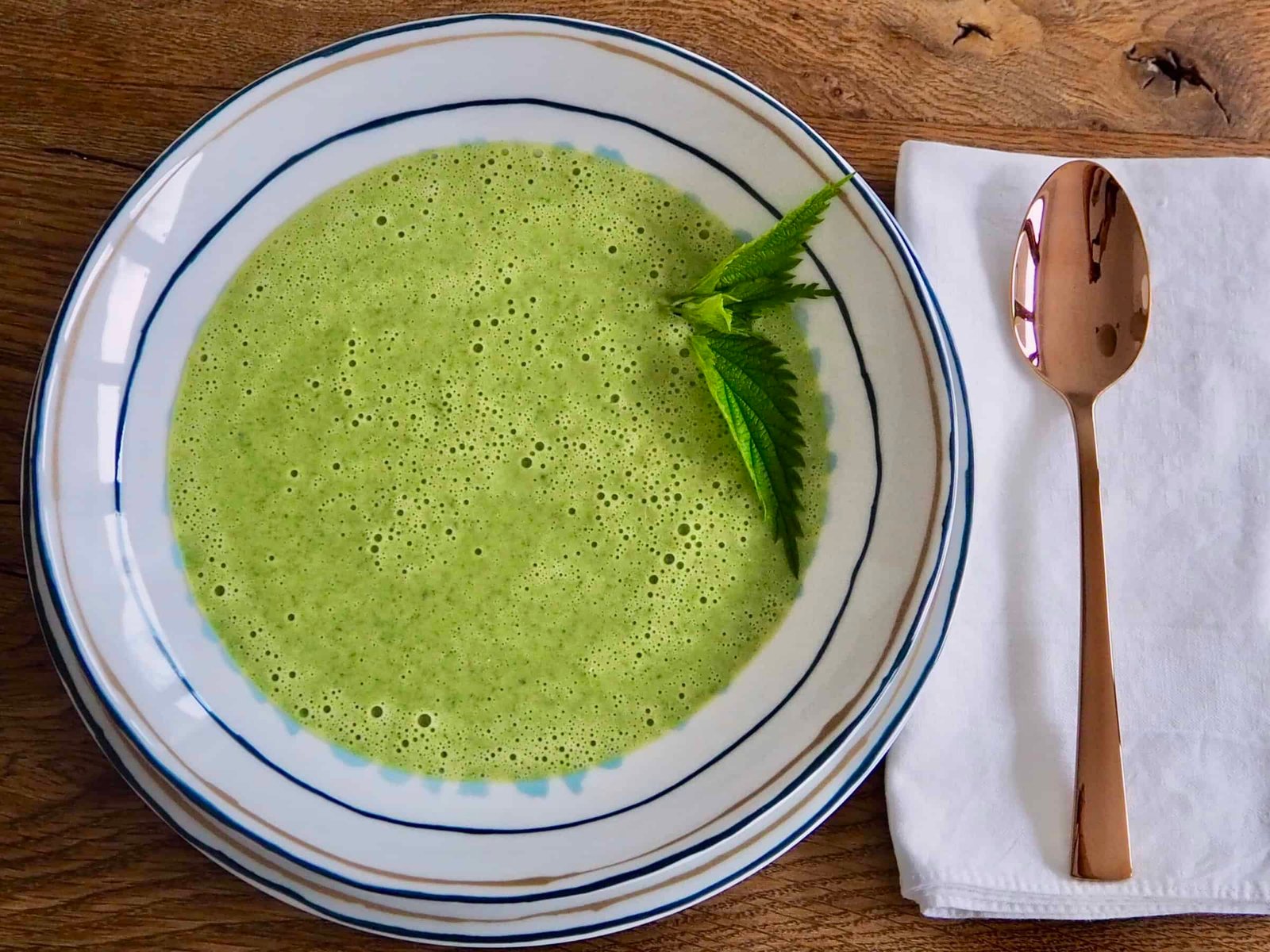 Rezept für Brennnesselsuppe: Einfach und köstlich! - Torftrottel